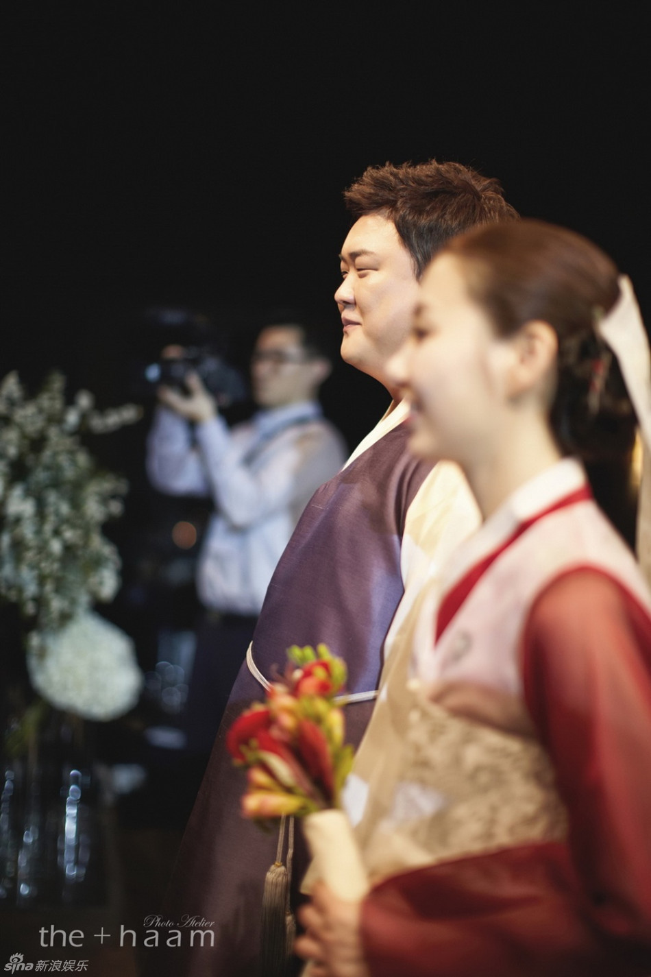 新浪娱乐讯 韩国笑星金俊贤,20日上午11点30分在首