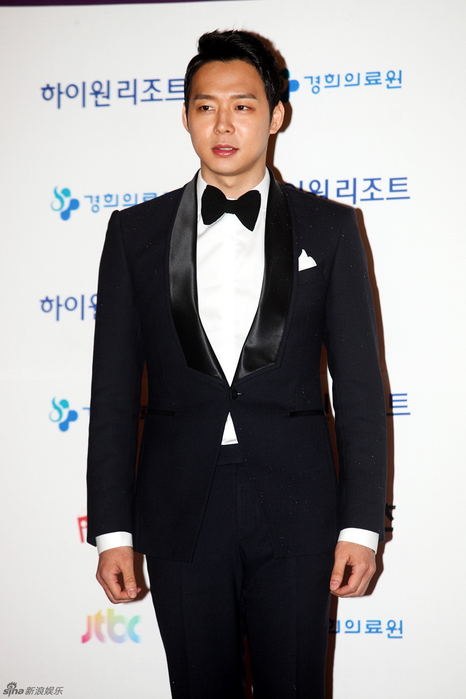 组图:众星亮相韩国百想艺术大赏_高清图集_新浪网