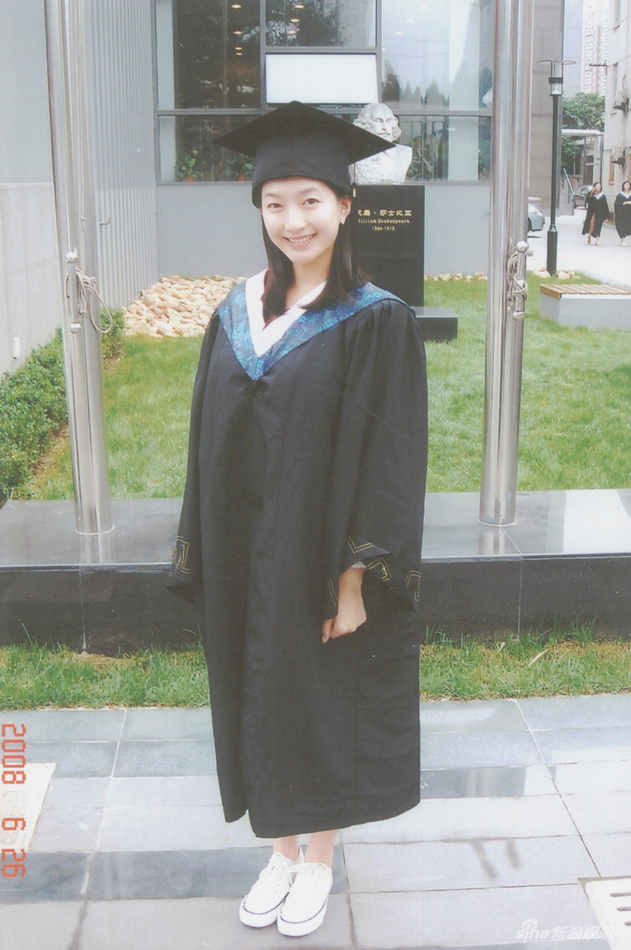 江疏影大学时期