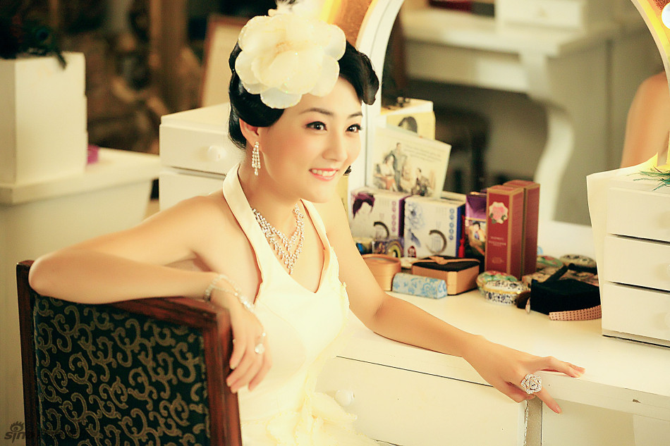 组图:《爱在春天》即将开播 徐璐敢爱敢恨_高清图集_新浪网