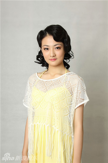 组图:电视剧《爱在春天》主演定妆照_高清图集_新浪网