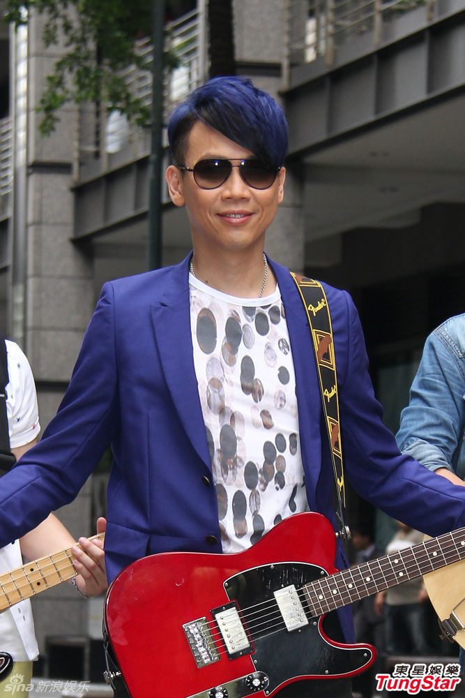 陶喆蓝发义挺金曲奖 澄清炮轰评审口水战