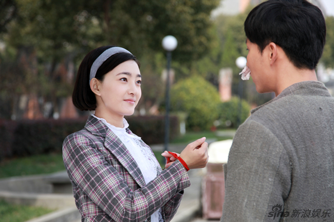 组图:王丽坤《理发师》开播 素颜清纯出镜_高清图集_新浪网