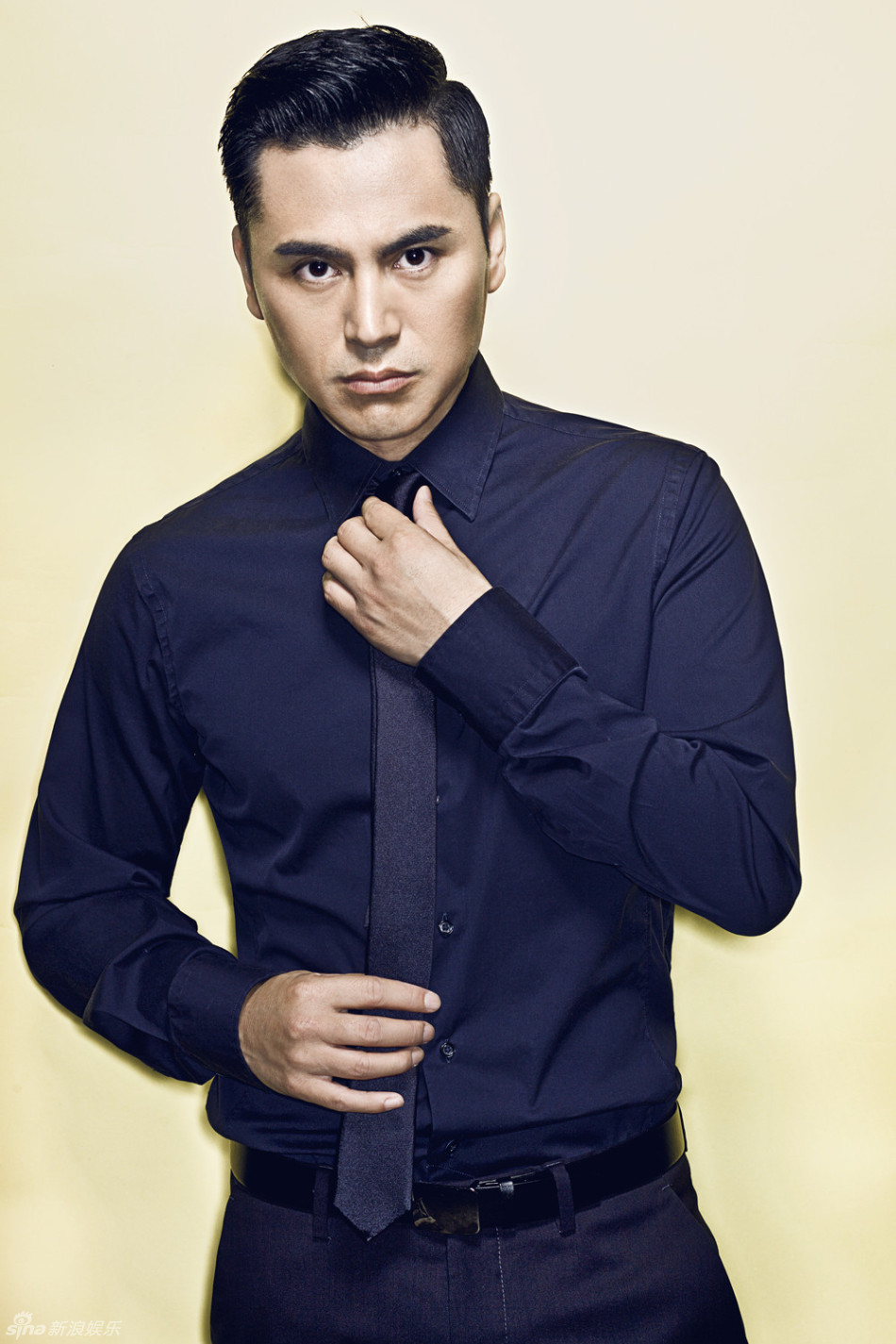 组图:淳于珊珊雅痞写真显搞笑本色_高清图集_新浪网