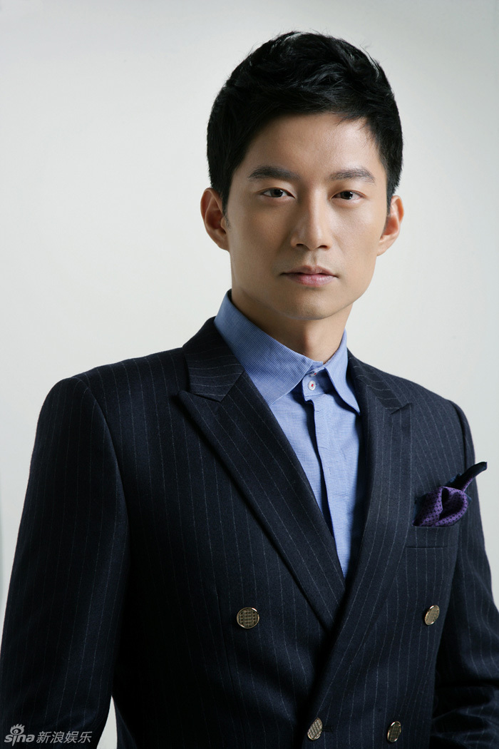 组图:夏添最新写真彰显有型绅士_高清图集_新浪网