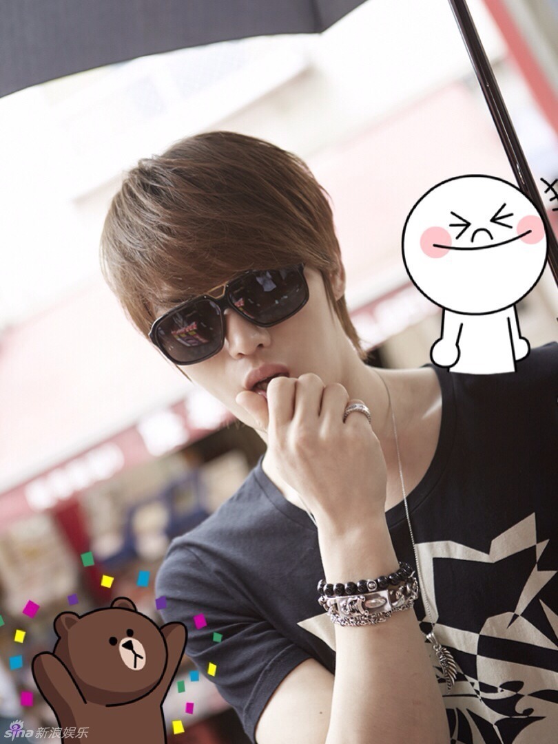 金在中日本个唱彩排照曝光 戴墨镜气场足