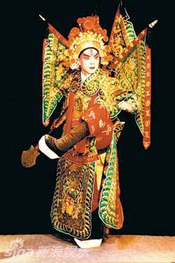 组图:京剧演员李阳鸣生前剧照 文武兼备_高清图集_新浪网