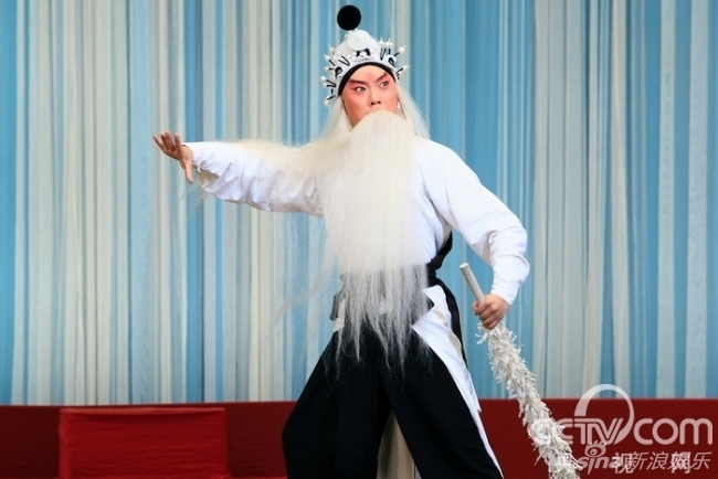 组图:京剧演员李阳鸣生前剧照 文武兼备_高清图集_新浪网