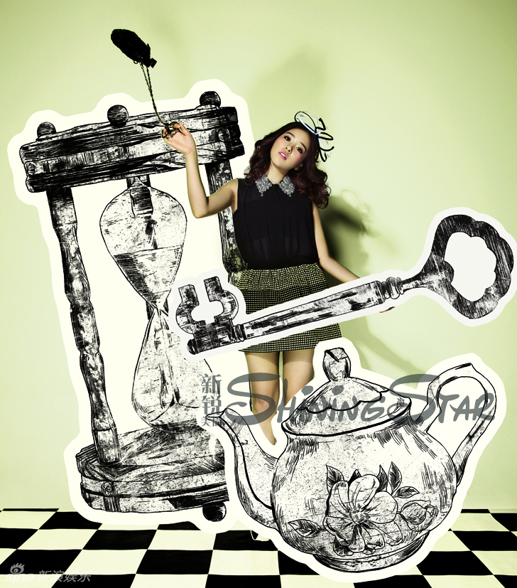 阚清子时尚大片鬼马调皮青春魅力