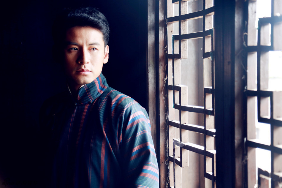 新浪娱乐讯 近日,由钱泳辰,韩栋,娄艺潇等人主演的电视剧《爱情悠悠