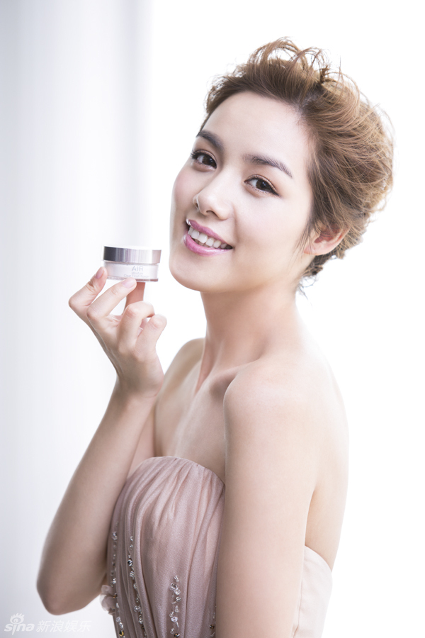 陈怡最新美肤写真曝光