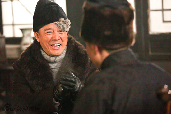 新浪娱乐讯 刘小峰,陈紫函携手出演的电视剧《猎魔》剧照曝光.