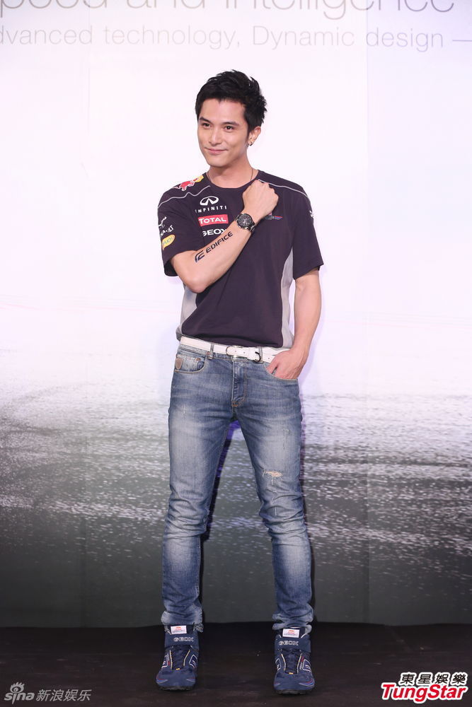 邱泽否认劈腿李毓芬:没什么好解释的(组图)_高清图集_新浪网