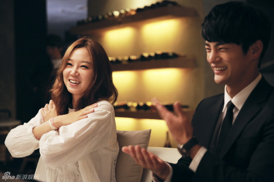 组图:苏志燮孔孝真《主君》曝温馨片场照_高清图集_新浪网