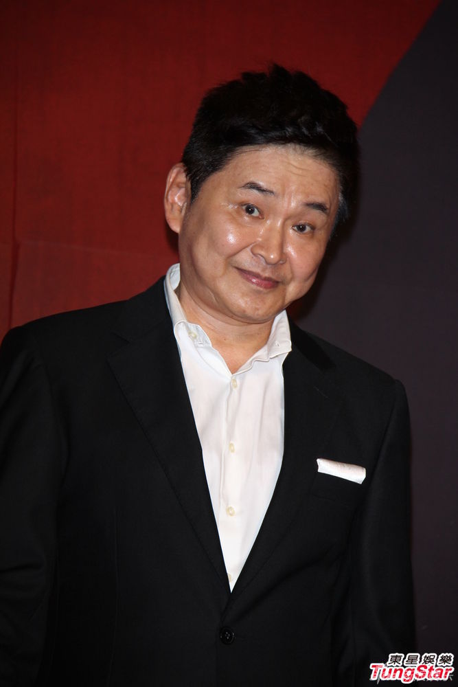 组图:张菲儿子台北大婚 郭台铭携妻儿观礼_高清图集_新浪网