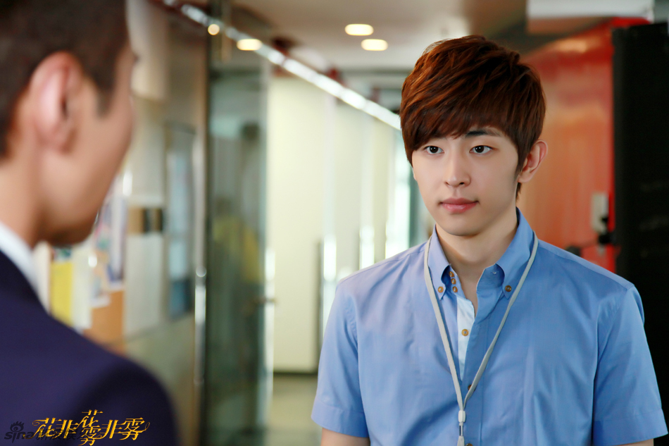 组图:《花非花雾非雾》将播 男主角剧照曝光_高清图集_新浪网