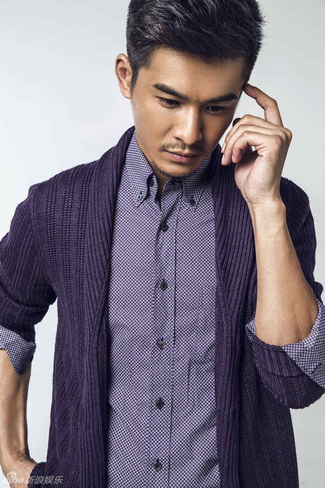 乔振宇时装大片蓄胡深沉