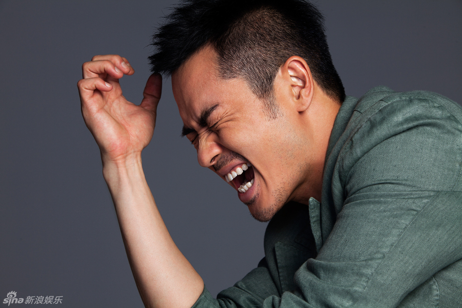 郑嘉颖变身表情帝