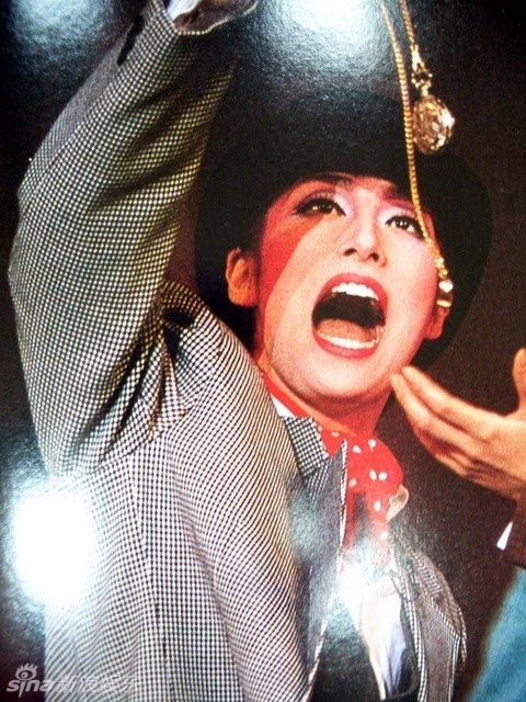 组图:天海佑希46岁生日 宝冢男角剧照大放送_高清图集_新浪网