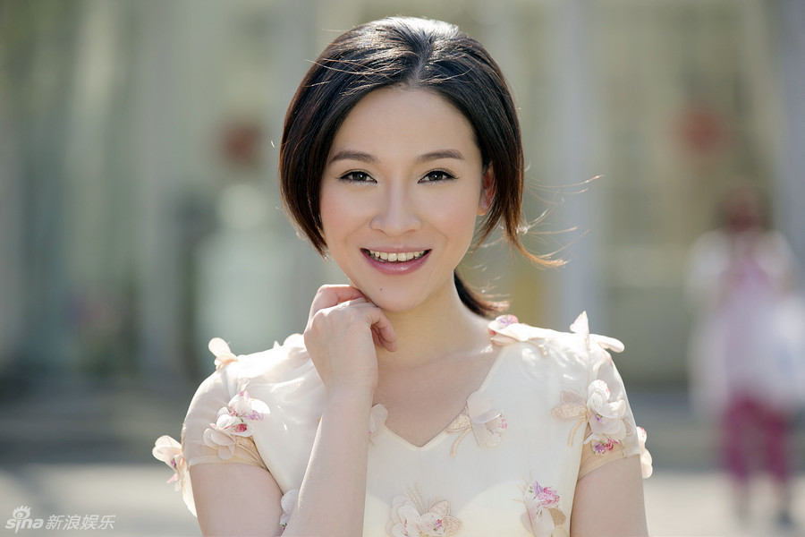 田野最新写真曝光迷人