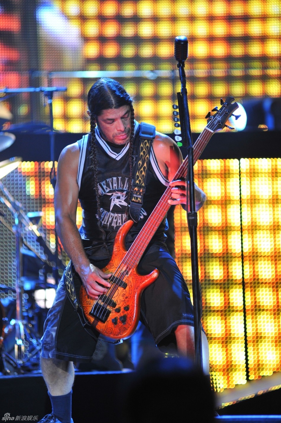 组图:metallica内地首演 主唱感性称等待30年_高清图集_新浪网