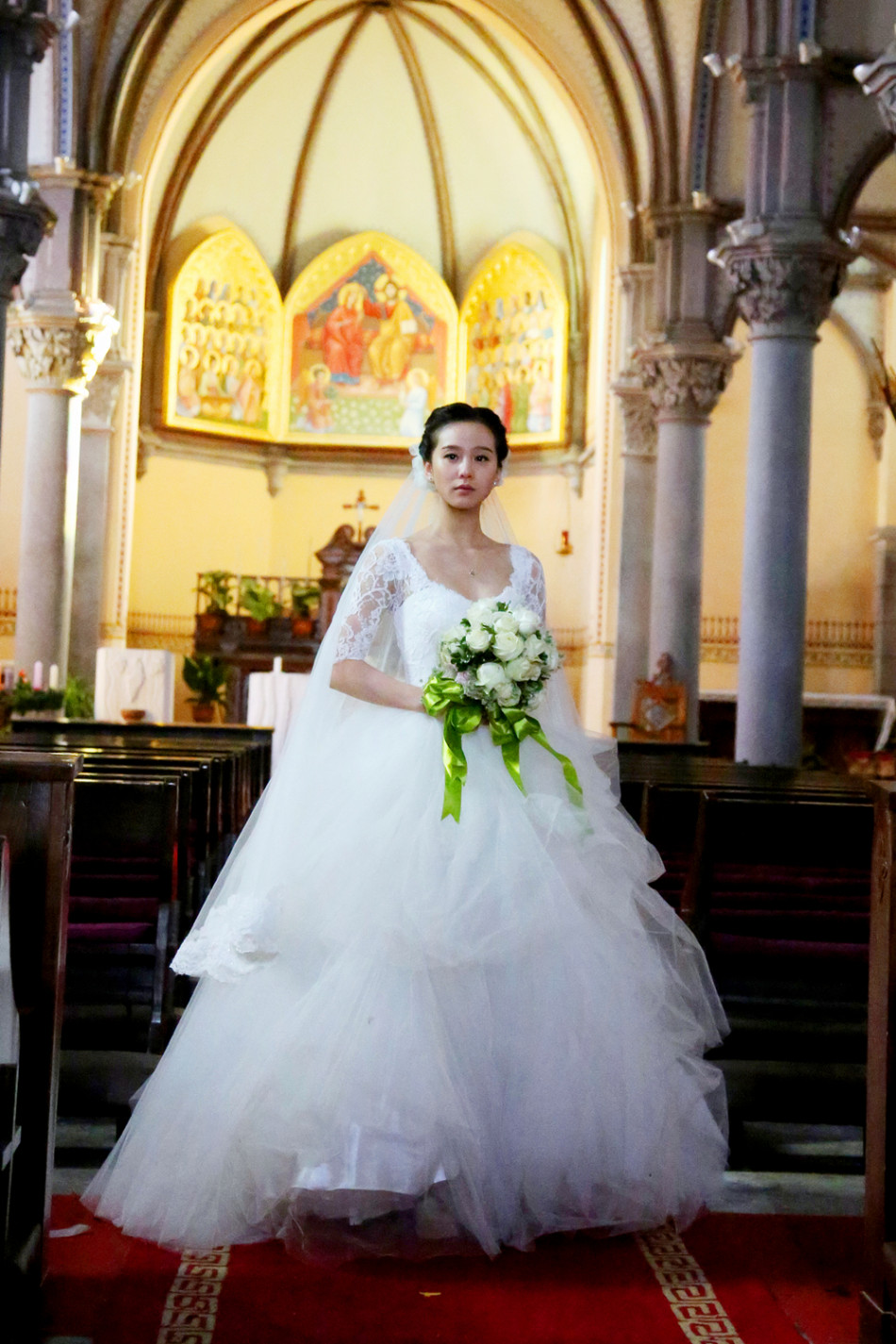 组图:刘诗诗曝婚纱剧照 新电影成落跑新娘_高清图集_新浪网