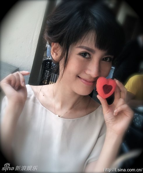 美女主播沈星生活照