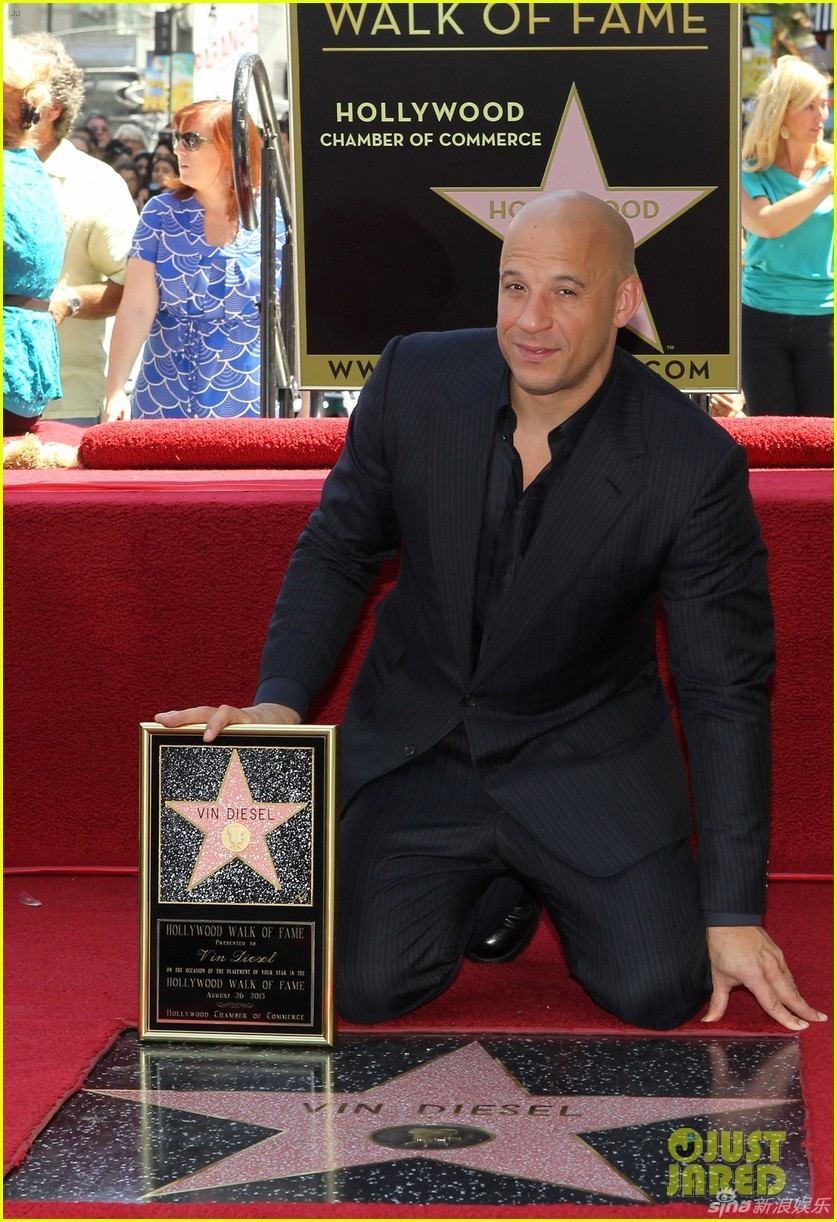 女星米歇尔-罗德里格兹等到贺,他的模特女友帕罗玛也带着两个孩子现身