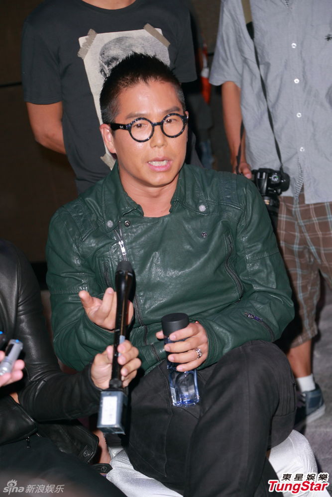 古惑仔将登红馆开唱 陈小春感慨落泪