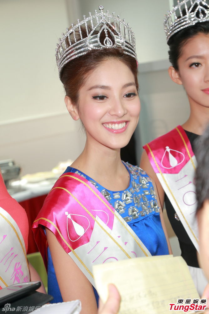 组图:港姐三甲出炉 获奖佳丽首见媒体_高清图集_新浪网