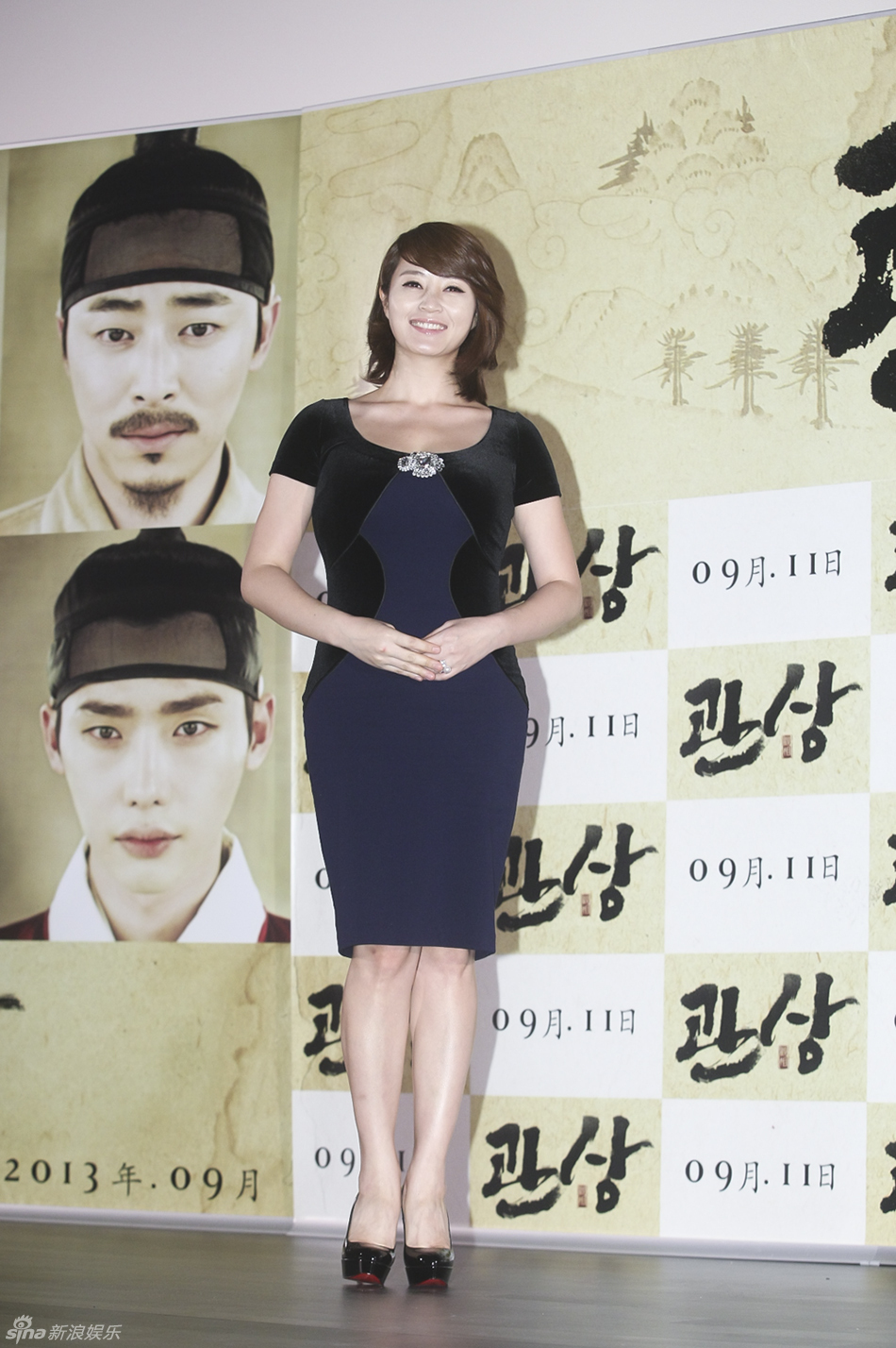 独家高清:《观相》试映 李钟硕嘟嘴比v卖萌_高清图集_新浪网