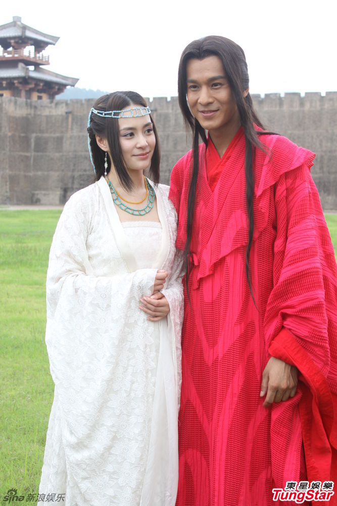 组图:《古剑奇谭》探班 阿娇乔振宇生死离别_高清图集_新浪网