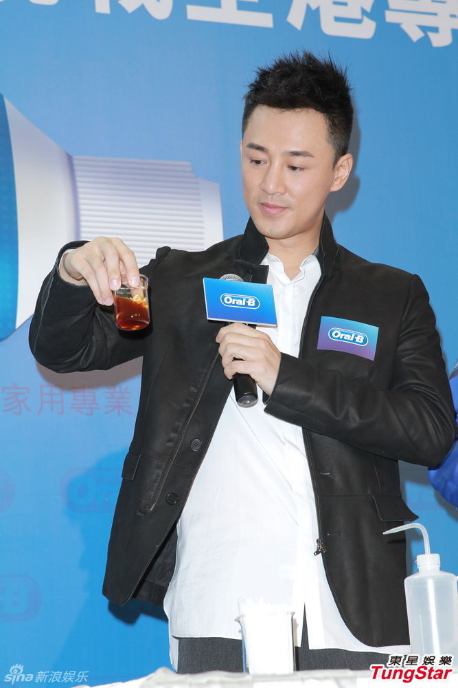 林峰否认约满离巢tvb不强求与女友合作