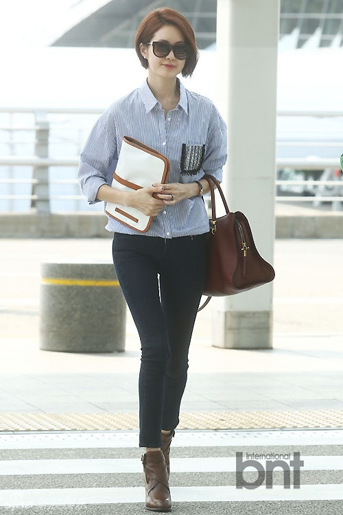 组图:韩星李瑶媛赴米兰出席活动 干练现身机场_高清图集_新浪网