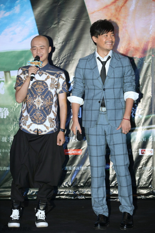 包贝尔狂吻陈思诚