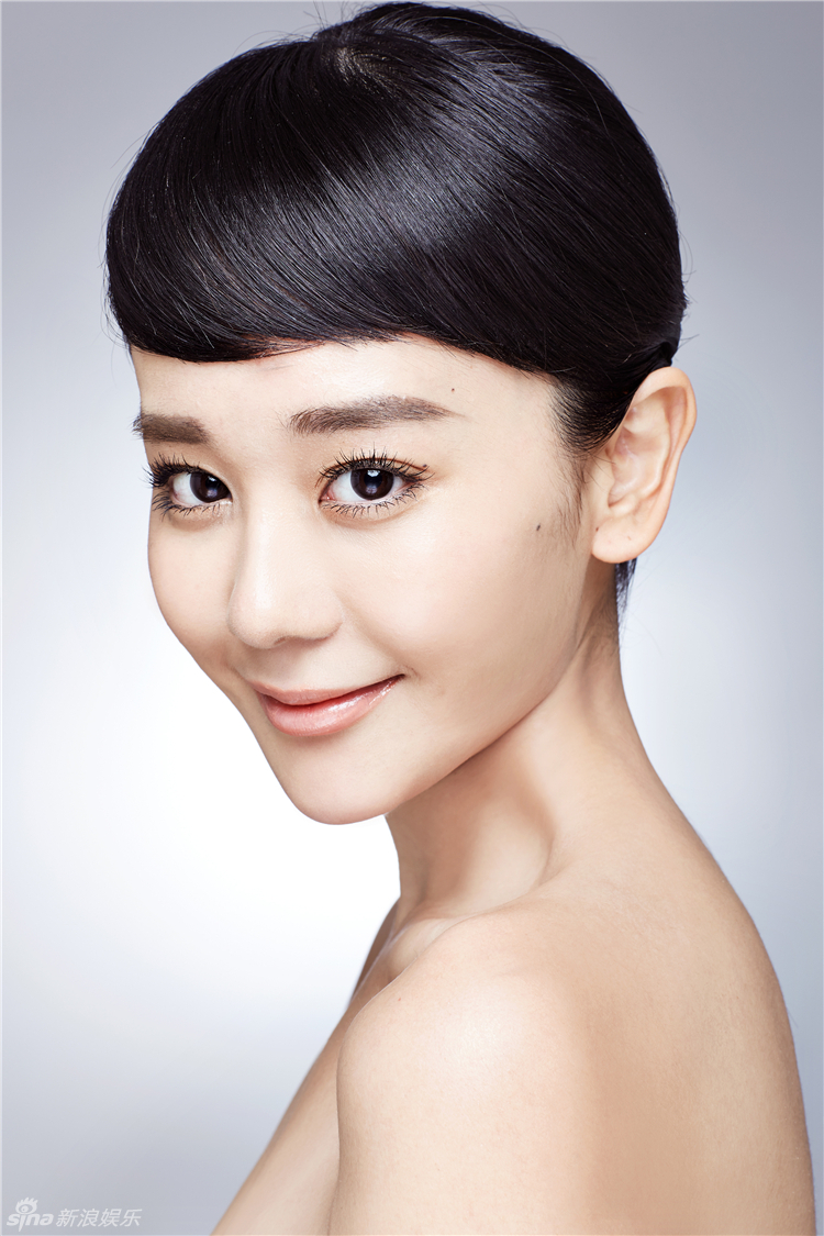 在正在湖南卫视热播的电视剧《因为爱情有多美》中,海陆饰演女一号