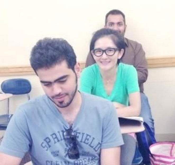 新浪娱乐讯 近日,有网友爆出一组张杰谢娜美国游学的相片.