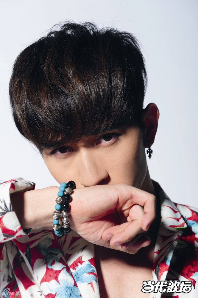 组图:至上励合演绎复古潮流风 曝暖男气质写真_高清图集_新浪网