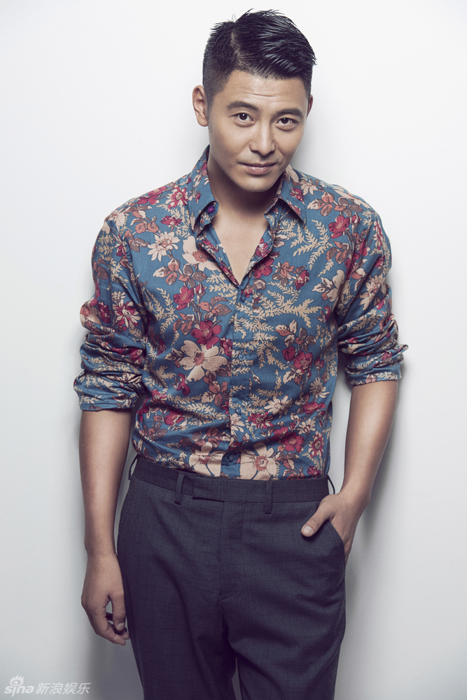 组图:吴其江玩味复古雅痞风潇洒不羁_高清图集_新浪网