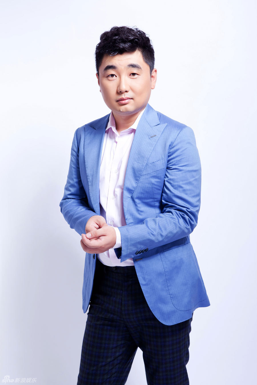 组图:周德华最新写真 乐活时尚展熟男魅力_高清图集_新浪网