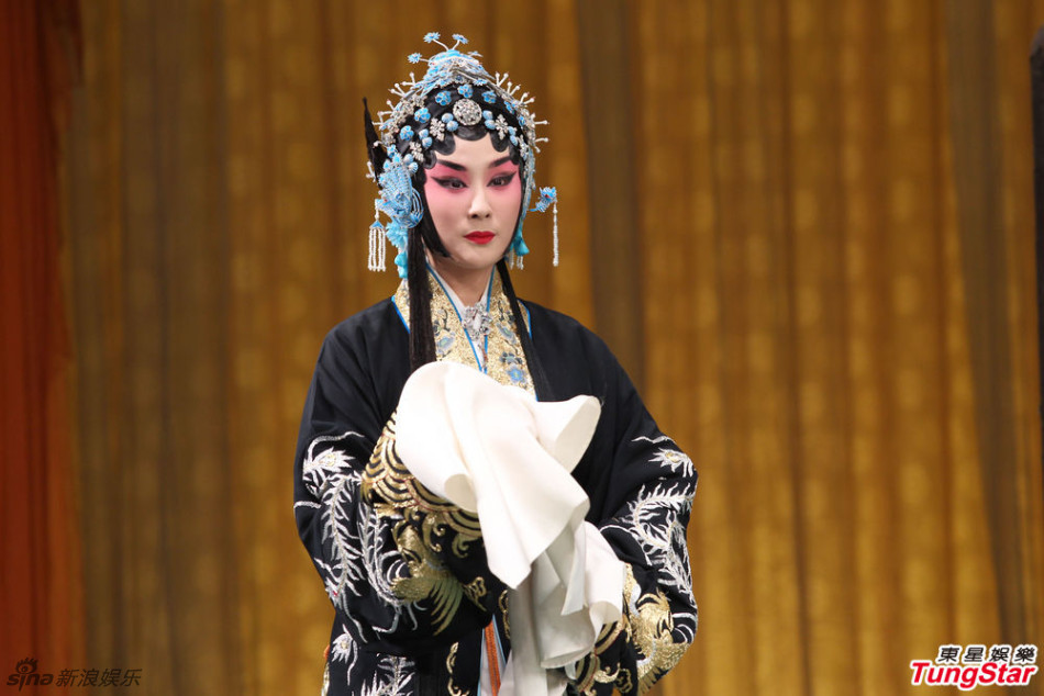 梅花奖得主吕洋