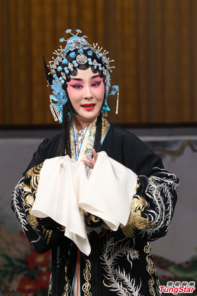 梅花奖得主吕洋