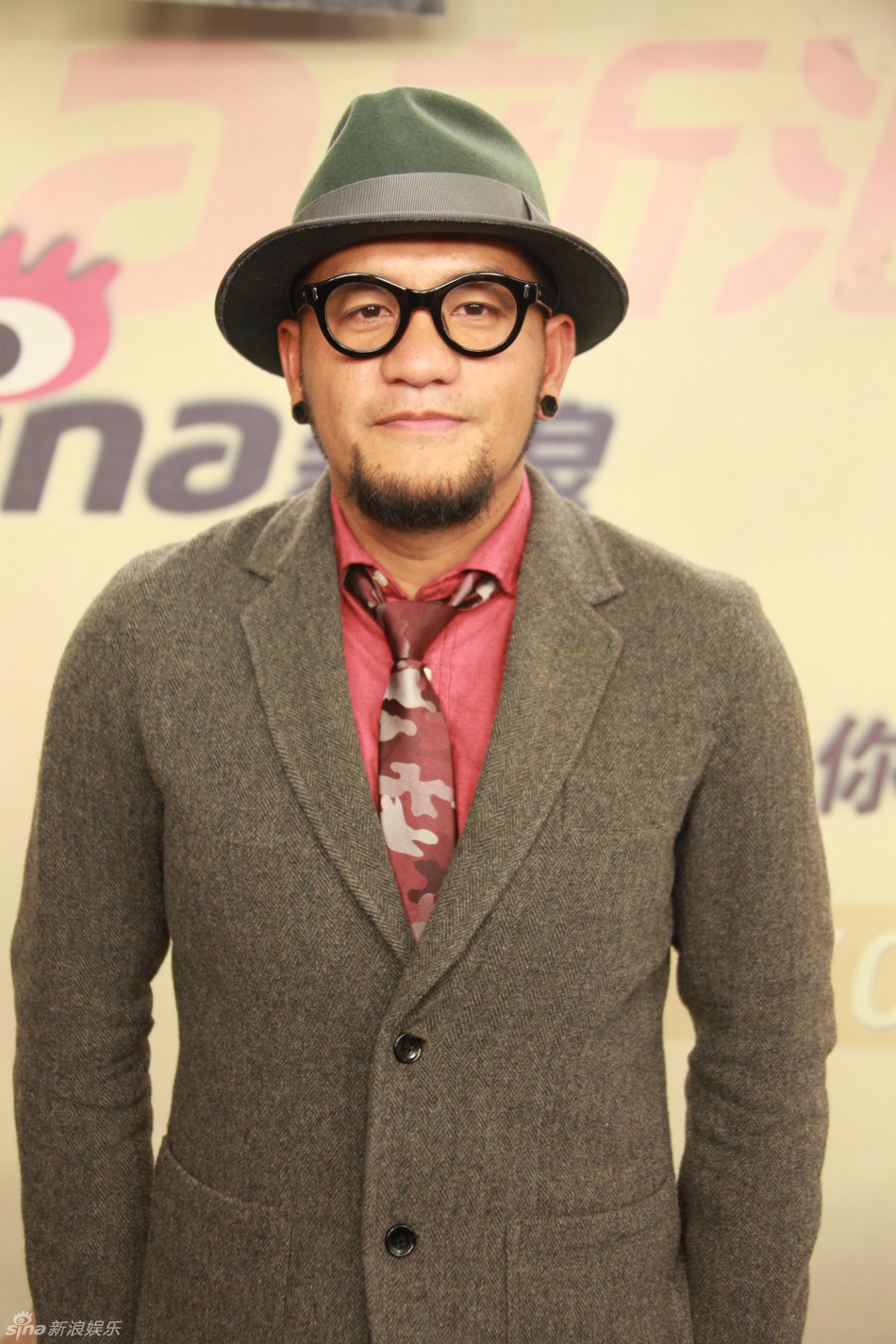 张震岳做客新浪