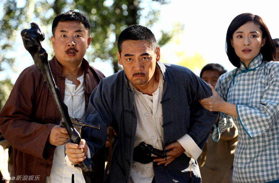 组图:《打狗棍》于越斗智斗勇 与巍子入敌营_高清图集_新浪网