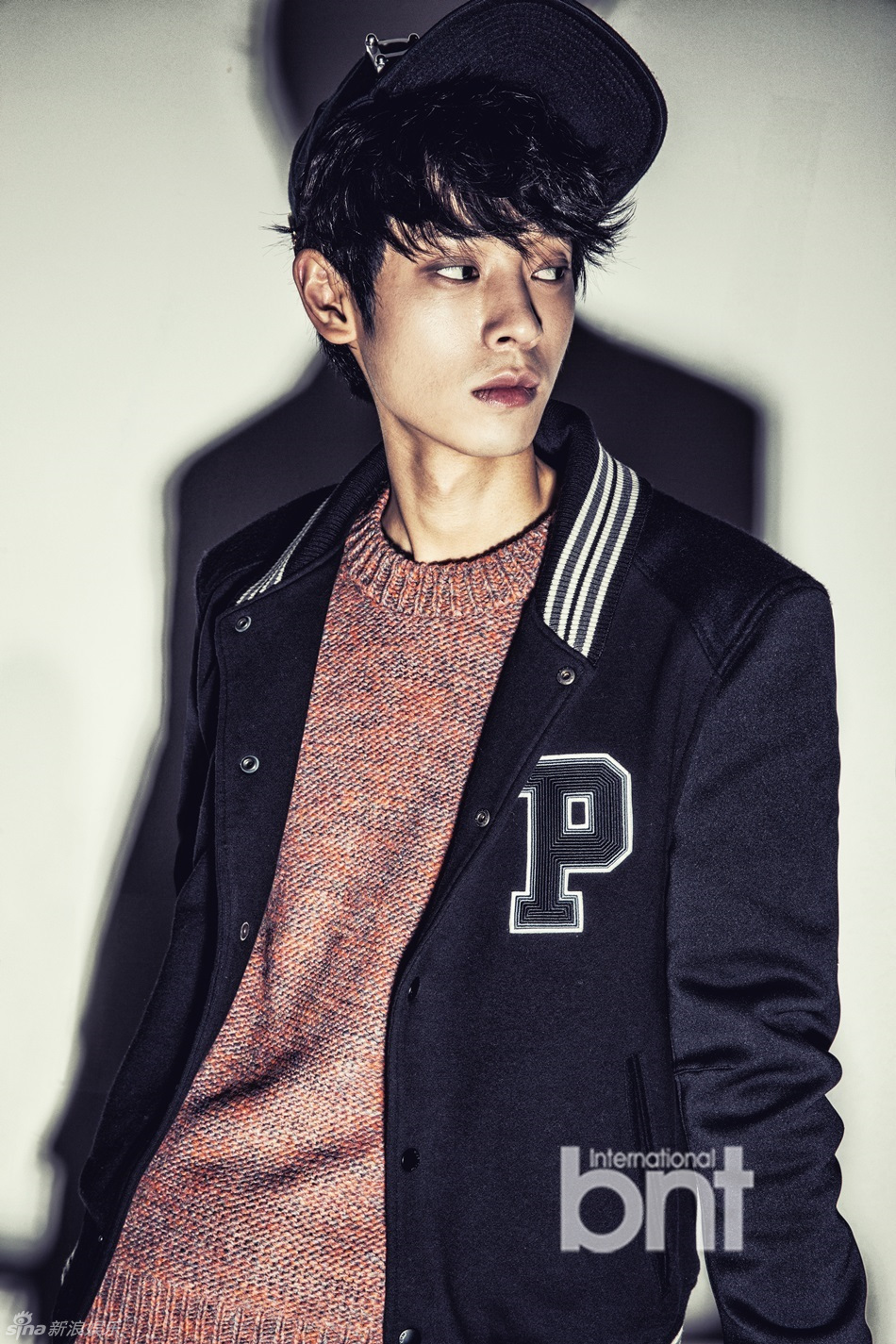 16】【明星】郑俊英时尚写真展休闲绅士风