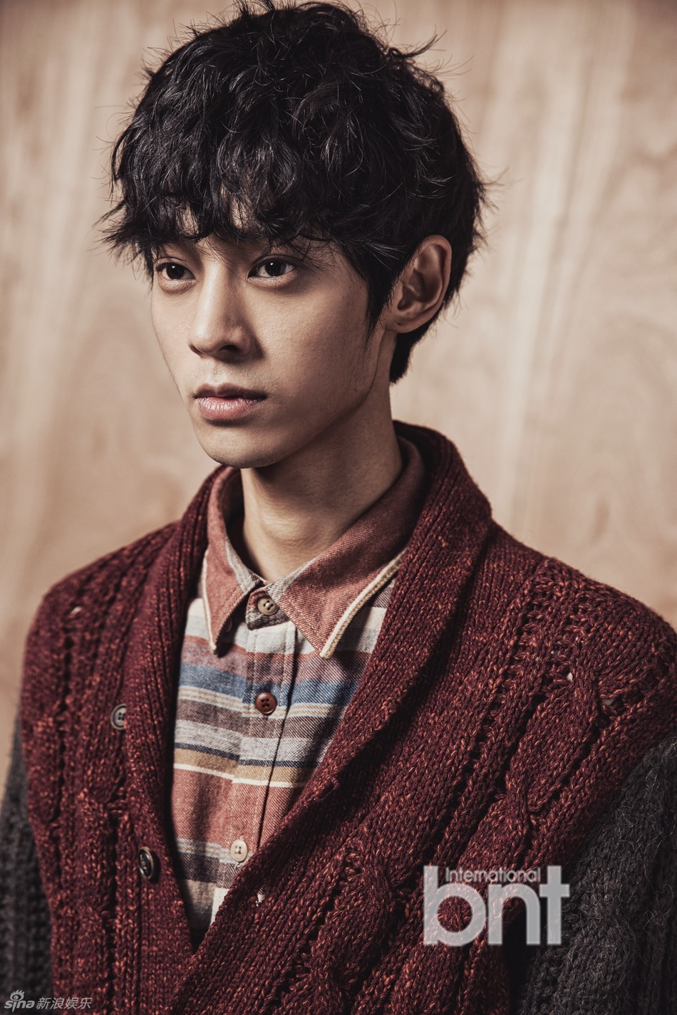 16】【明星】郑俊英时尚写真展休闲绅士风