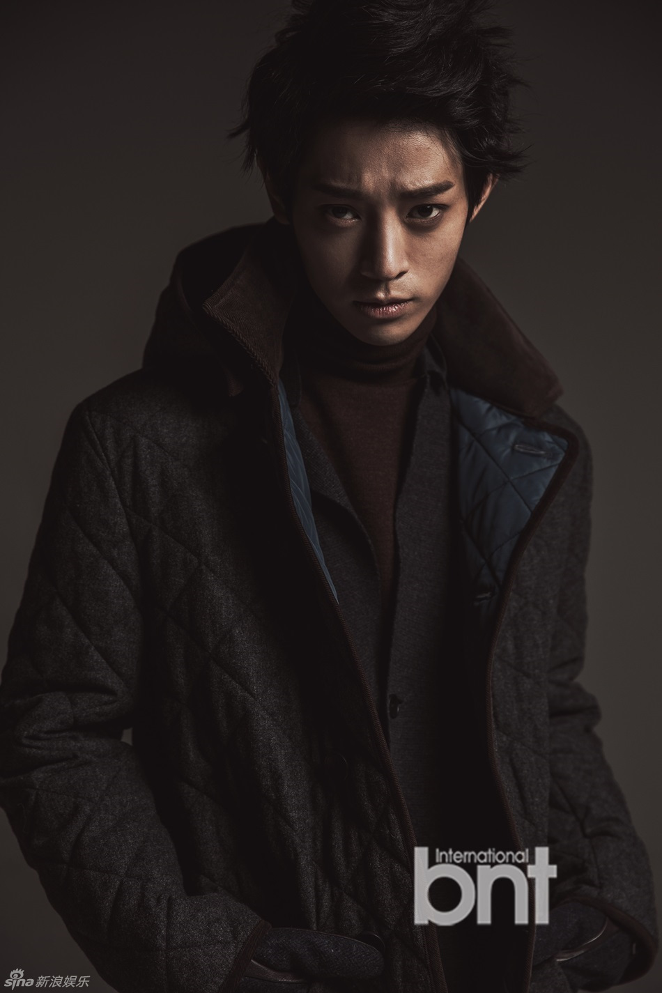 16】【明星】郑俊英时尚写真展休闲绅士风