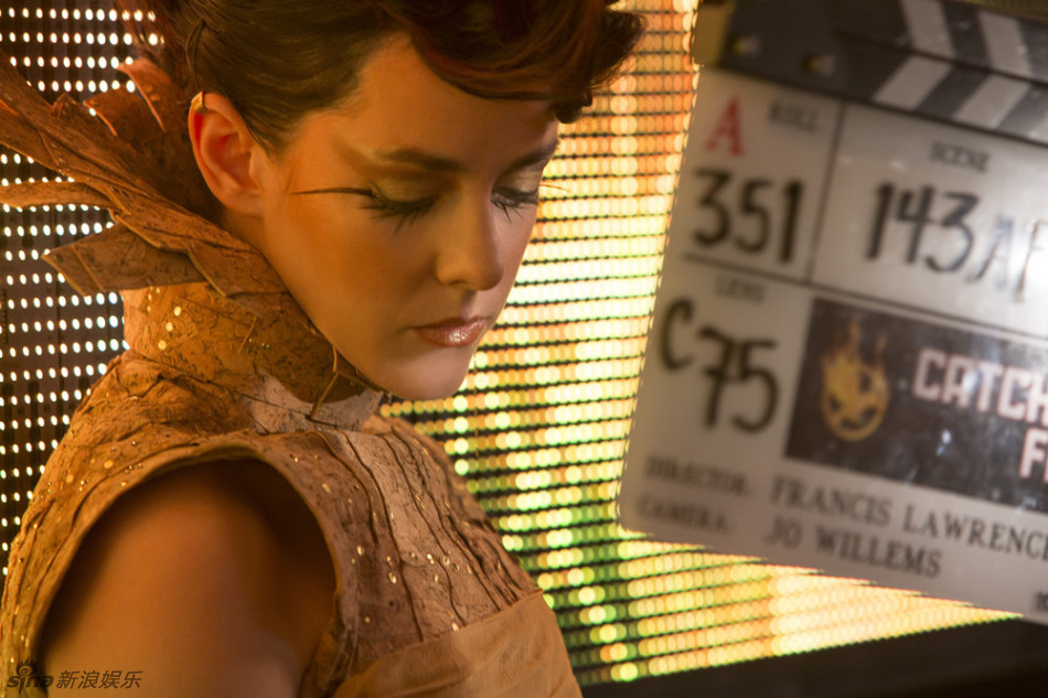 《饥饿游戏2》服饰成亮点 黄金团队打造