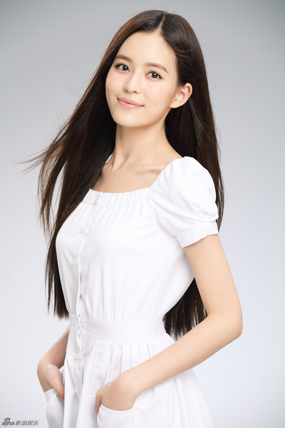 温心纯净写真凸显复古清新气质