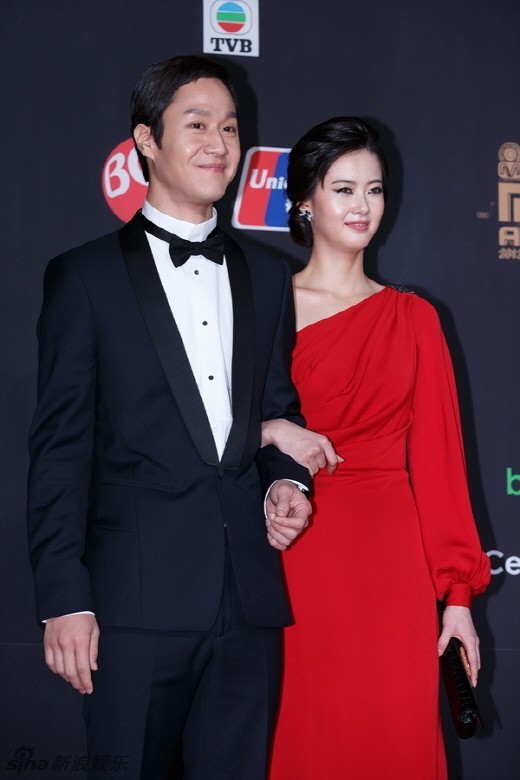 组图:mama颁奖礼香港举行 韩彩英李贞贤等出席_高清图集_新浪网